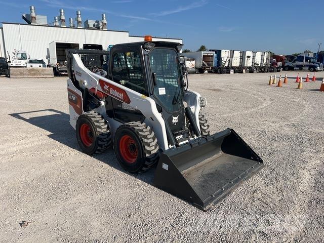 Bobcat S76 لوادر انزلاقية التوجيه