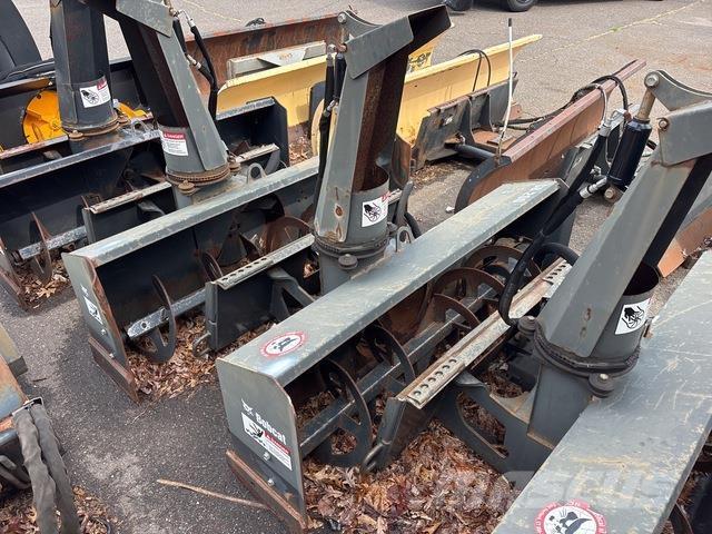 Bobcat SB200 قاذفات الجليد