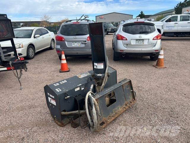 Bobcat SB200 قاذفات الجليد