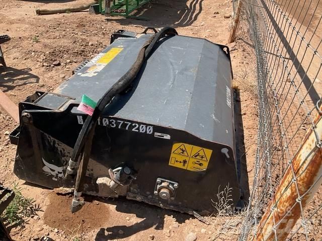 Bobcat SWB60 كناسات