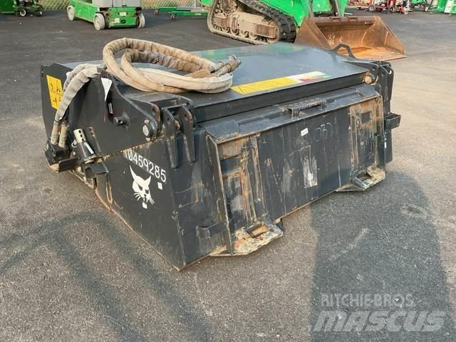 Bobcat SWB60 أخرى