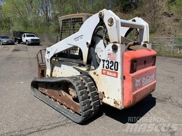 Bobcat T320 لوادر انزلاقية التوجيه