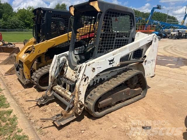 Bobcat T450 لوادر انزلاقية التوجيه