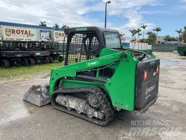 Bobcat T450 لوادر انزلاقية التوجيه