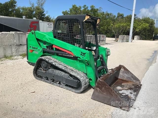 Bobcat T550 لوادر انزلاقية التوجيه