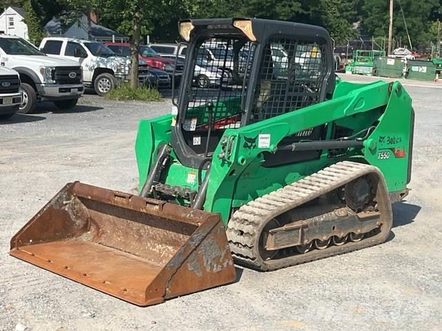Bobcat T550 لوادر انزلاقية التوجيه