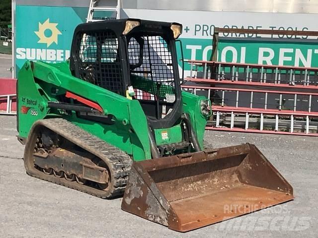 Bobcat T550 لوادر انزلاقية التوجيه