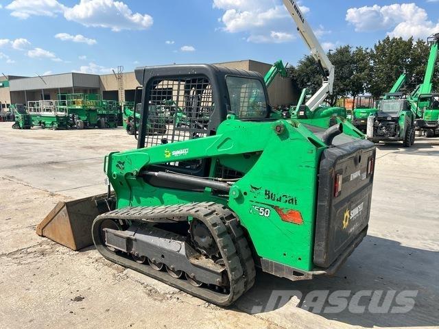 Bobcat T550 لوادر انزلاقية التوجيه