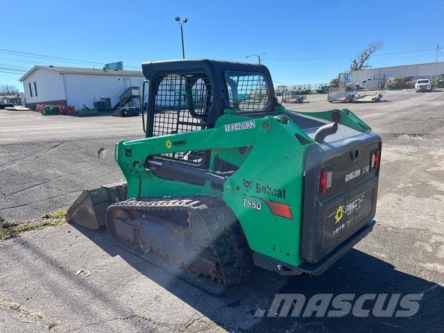 Bobcat T550 لوادر انزلاقية التوجيه