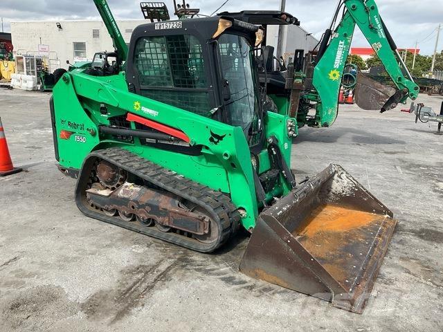 Bobcat T550 لوادر انزلاقية التوجيه