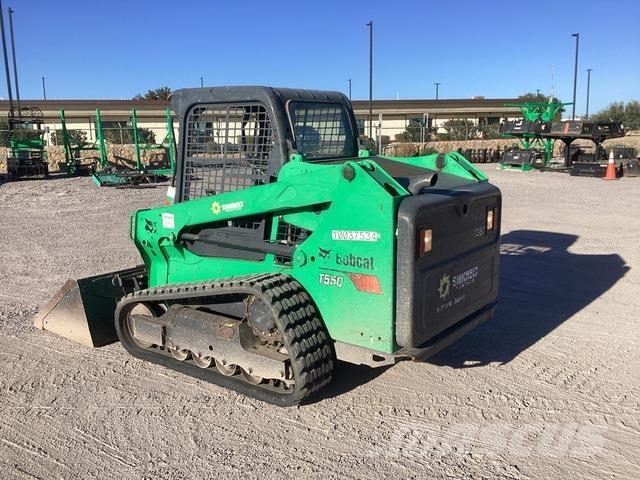 Bobcat T550 لوادر انزلاقية التوجيه