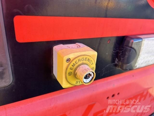Bobcat T590 لوادر انزلاقية التوجيه