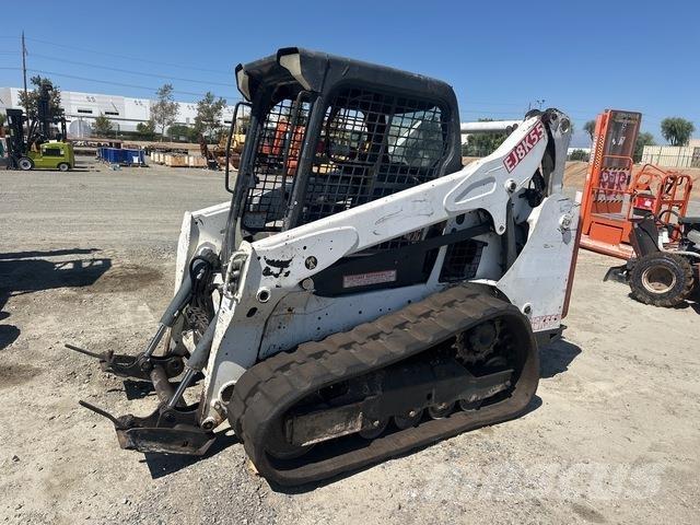 Bobcat T590 لوادر انزلاقية التوجيه