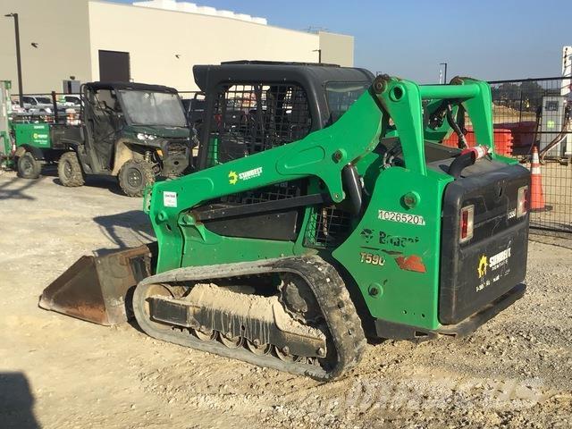 Bobcat T590 لوادر انزلاقية التوجيه