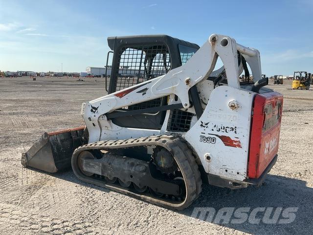 Bobcat T590 لوادر انزلاقية التوجيه