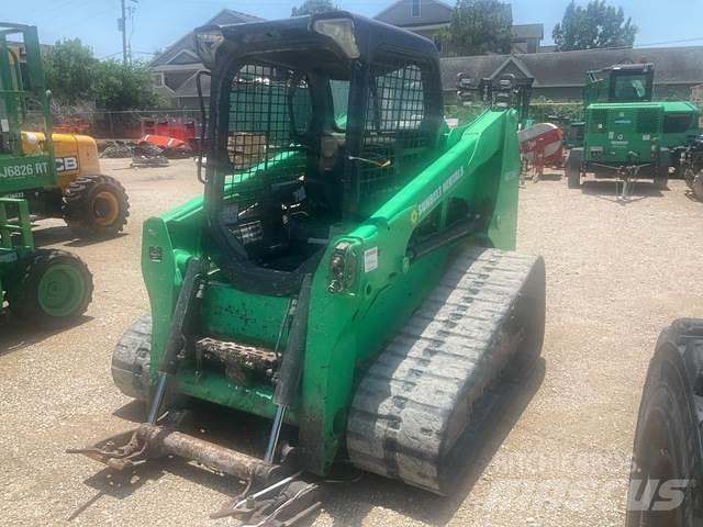 Bobcat T630 لوادر انزلاقية التوجيه