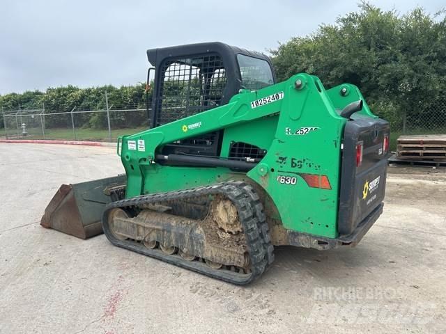 Bobcat T630 لوادر انزلاقية التوجيه