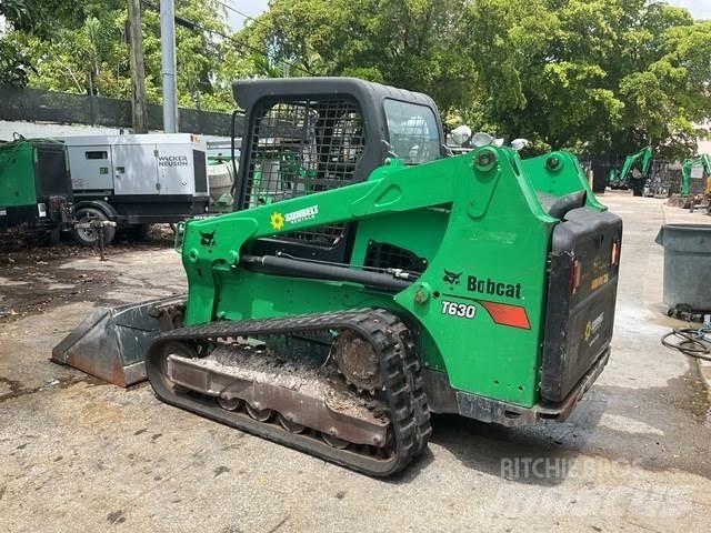 Bobcat T630 لوادر انزلاقية التوجيه