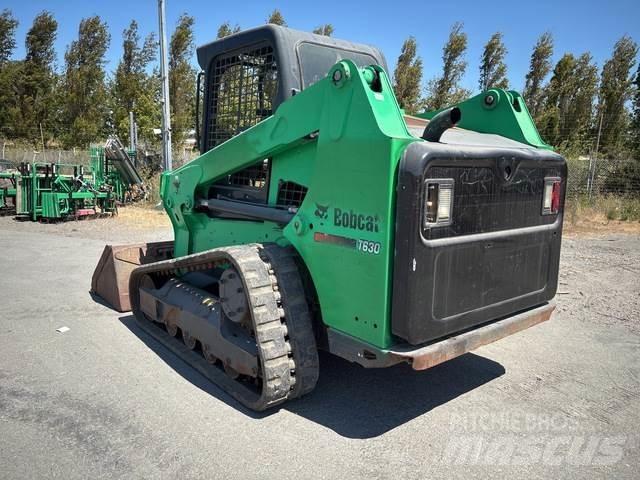 Bobcat T630 لوادر انزلاقية التوجيه