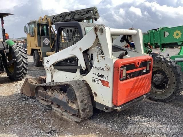 Bobcat T650 لوادر انزلاقية التوجيه