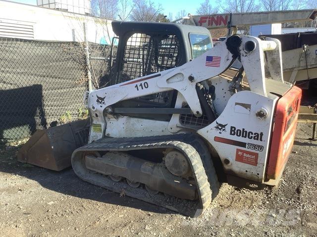 Bobcat T650 لوادر انزلاقية التوجيه