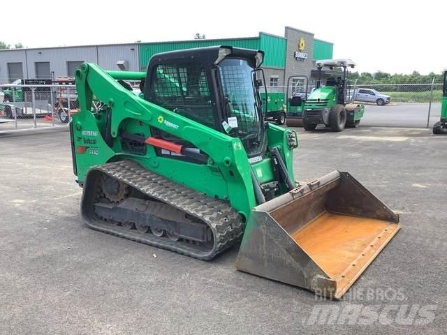 Bobcat T740 لوادر انزلاقية التوجيه