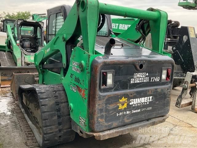 Bobcat T740 لوادر انزلاقية التوجيه