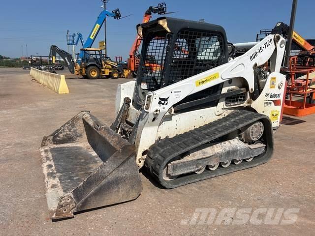 Bobcat T740 لوادر انزلاقية التوجيه