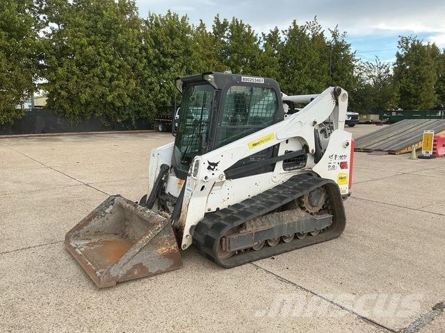 Bobcat T740 لوادر انزلاقية التوجيه