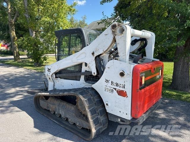 Bobcat T740 لوادر انزلاقية التوجيه