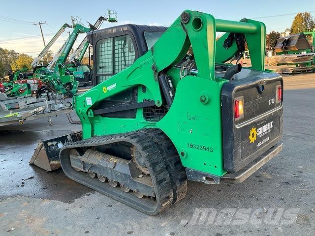 Bobcat T740 لوادر انزلاقية التوجيه