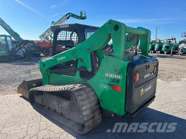 Bobcat T740 لوادر انزلاقية التوجيه