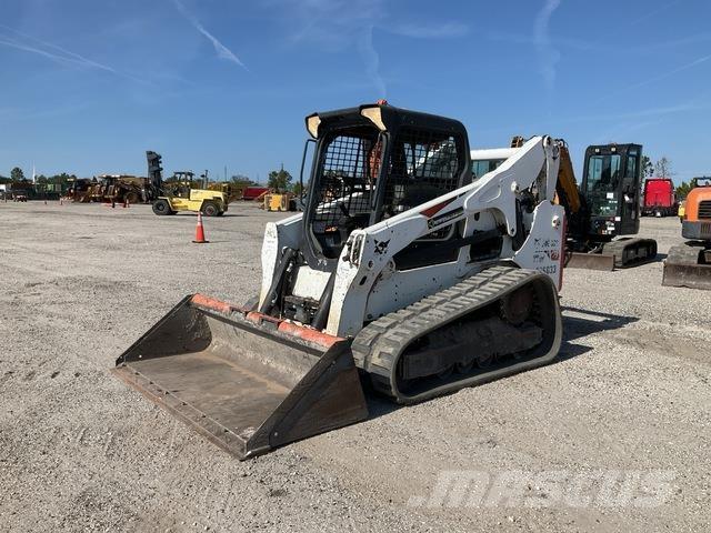 Bobcat T740 لوادر انزلاقية التوجيه