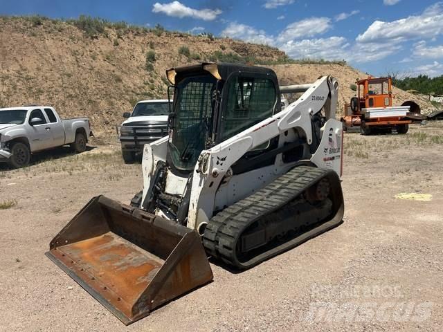Bobcat T770 لوادر انزلاقية التوجيه