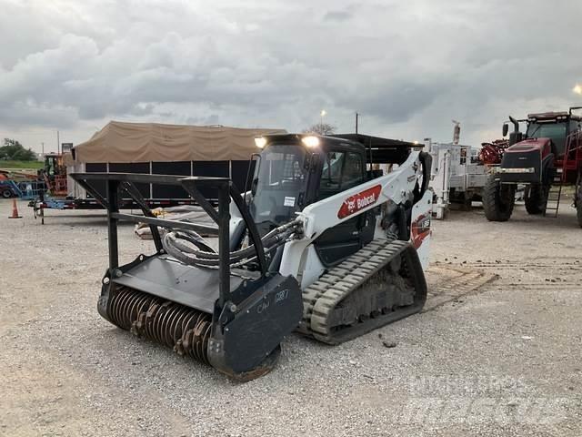 Bobcat T86 لوادر انزلاقية التوجيه
