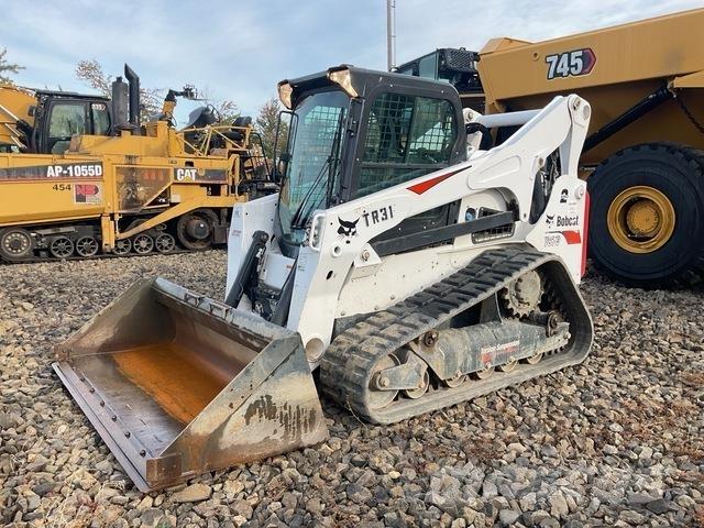 Bobcat T870 لوادر انزلاقية التوجيه