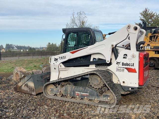Bobcat T870 لوادر انزلاقية التوجيه