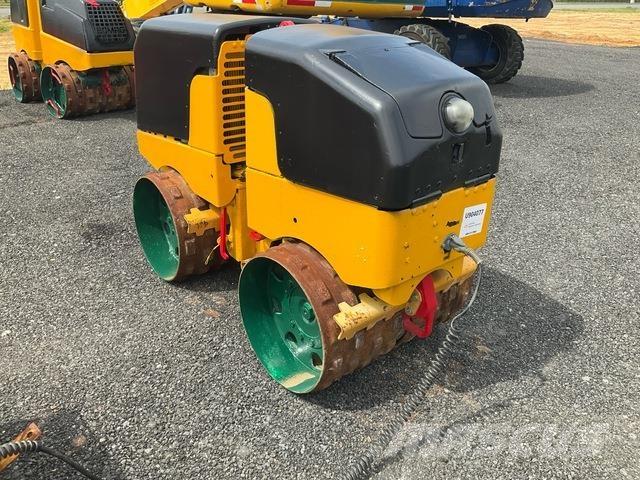 Bomag  ضاغطات التربة