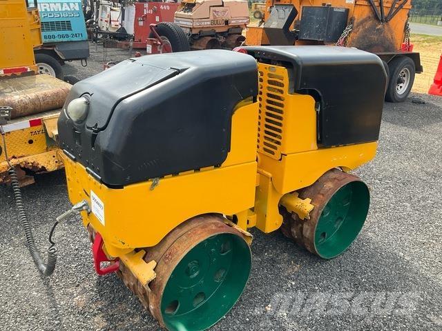 Bomag  ضاغطات التربة