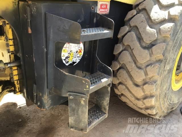 Bomag BW219DH-4 مداحل أحادية الأسطوانة