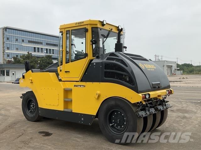 Bomag BW24RH مداحل مزدوجة