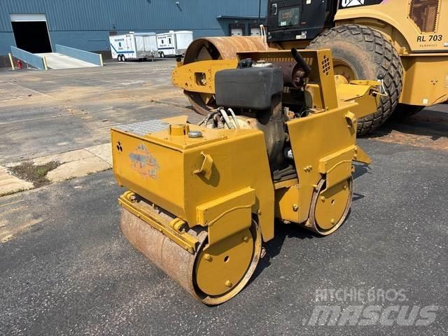 Bomag BW75 مداحل متنوعة
