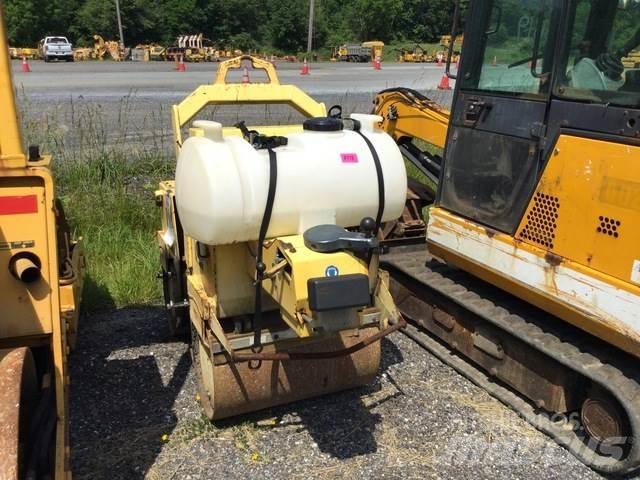Bomag BW75AD-2 مداحل ثنائية الاسطوانة