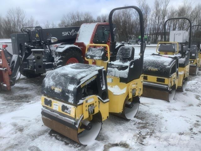 Bomag BW900-50 مداحل ثنائية الاسطوانة