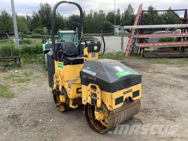 Bomag BW900D-2 مداحل ثنائية الاسطوانة