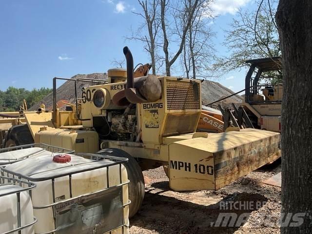 Bomag MPH100R ضاغطات التربة