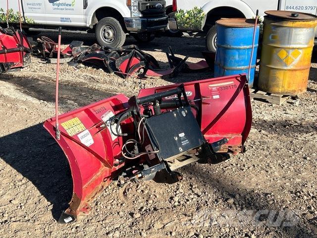 Boss XT حراثات ونصول الجليد