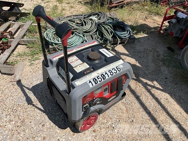  Briggs Q6500 مساحات تخزين محمولة للطاقة