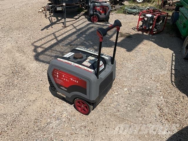  Briggs Q6500 مساحات تخزين محمولة للطاقة