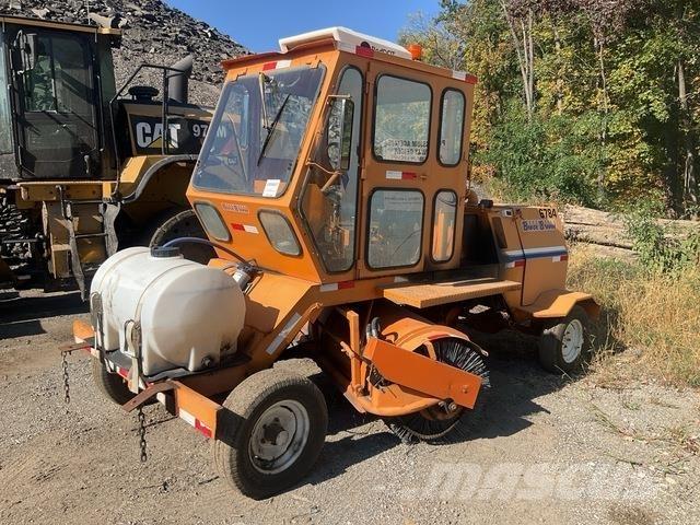 Broce RJ300 كاسحات داخلية
